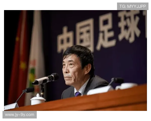 围绕足协是否暂停联赛的全面背景影响与未来走势深度观察趋势研判